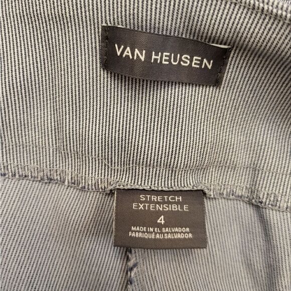 Van Heusen Blue and White Striped Capri Pants - Picture 7 of 8